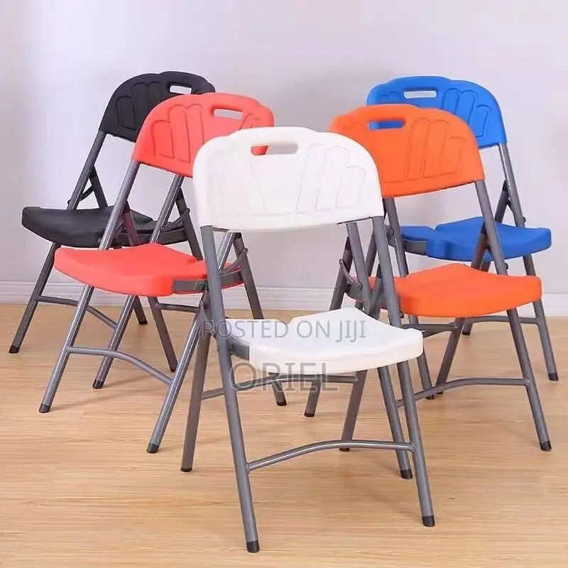 Plastic Foldable Chairs :- Outdoor Event Plastic Foldable Chair