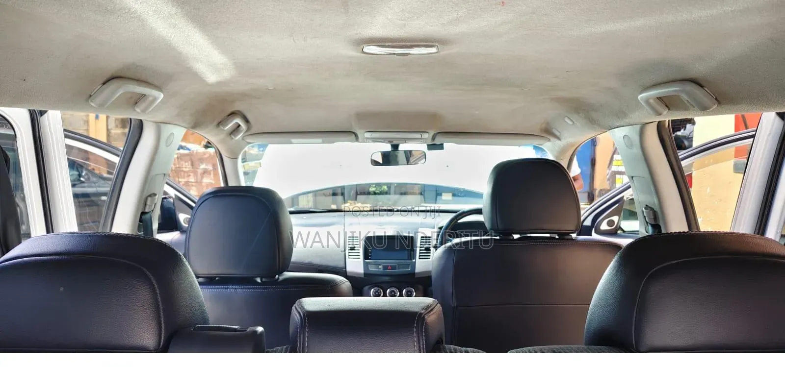Mitsubishi Outlander 2012 White