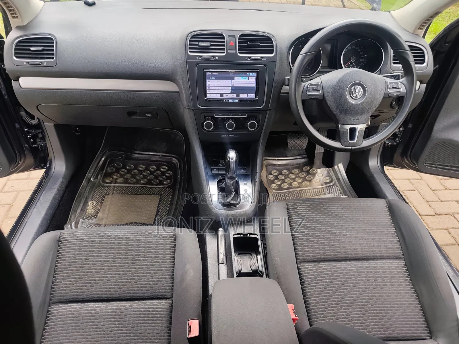 Volkswagen Golf 1.2 TSI 5 Door 2012 Black