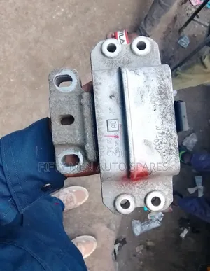 Volkswagen Golf Gearbox Mounting