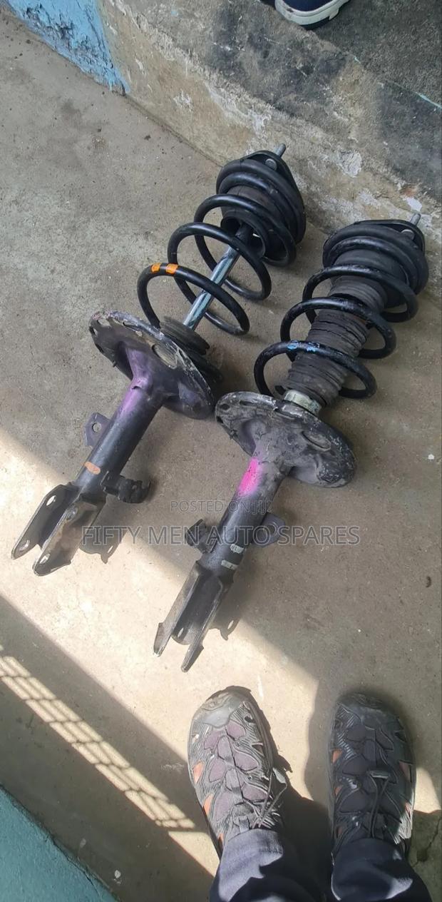 Toyota Voxy 2018 Front Shocks - main view