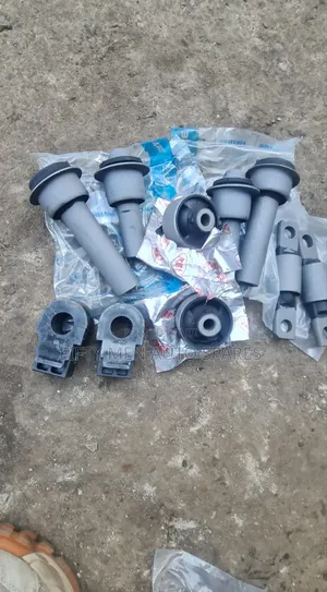 Nissan X-Trail T32 Front Bushes
