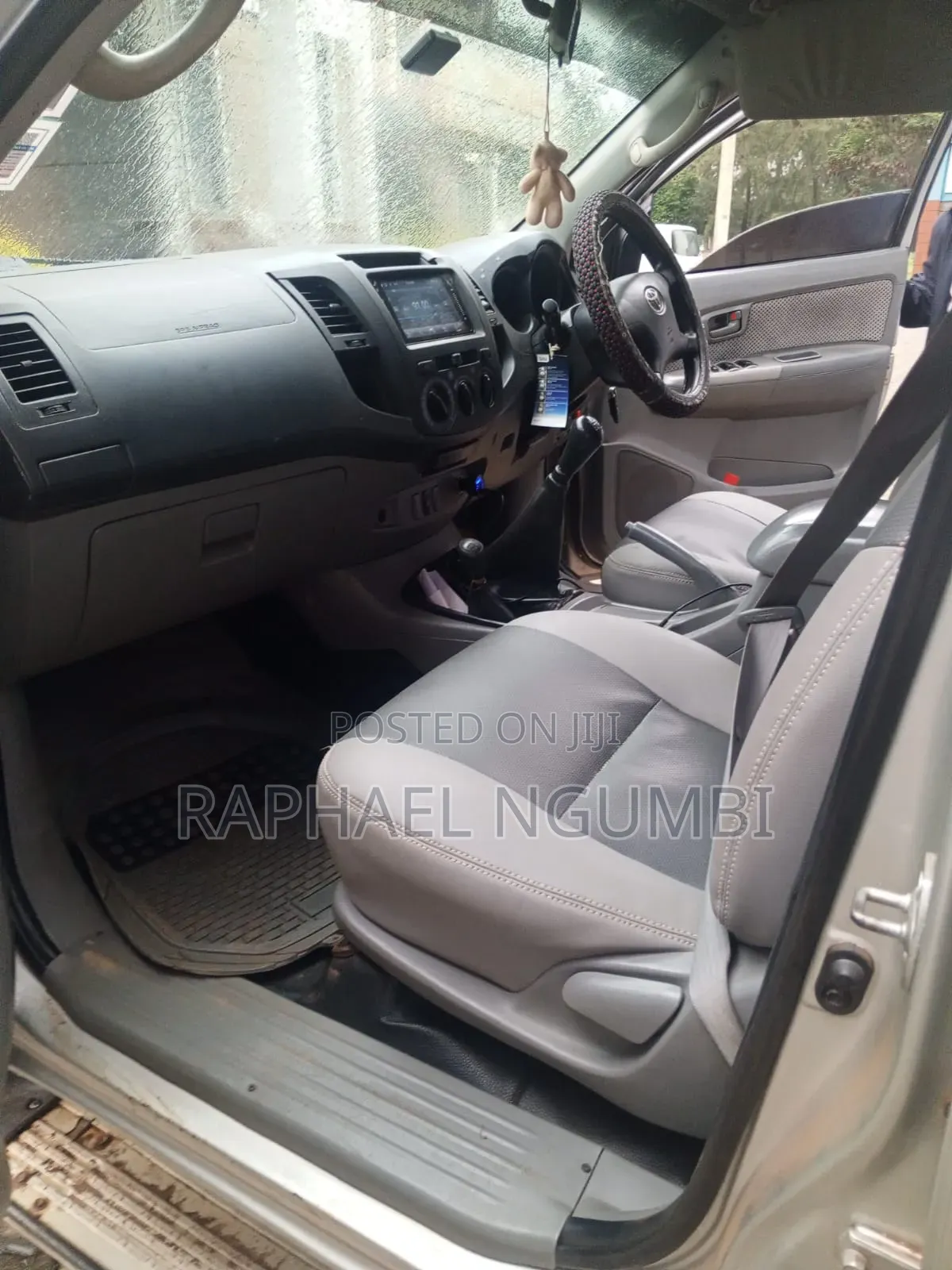 Toyota Hilux 2008 Silver