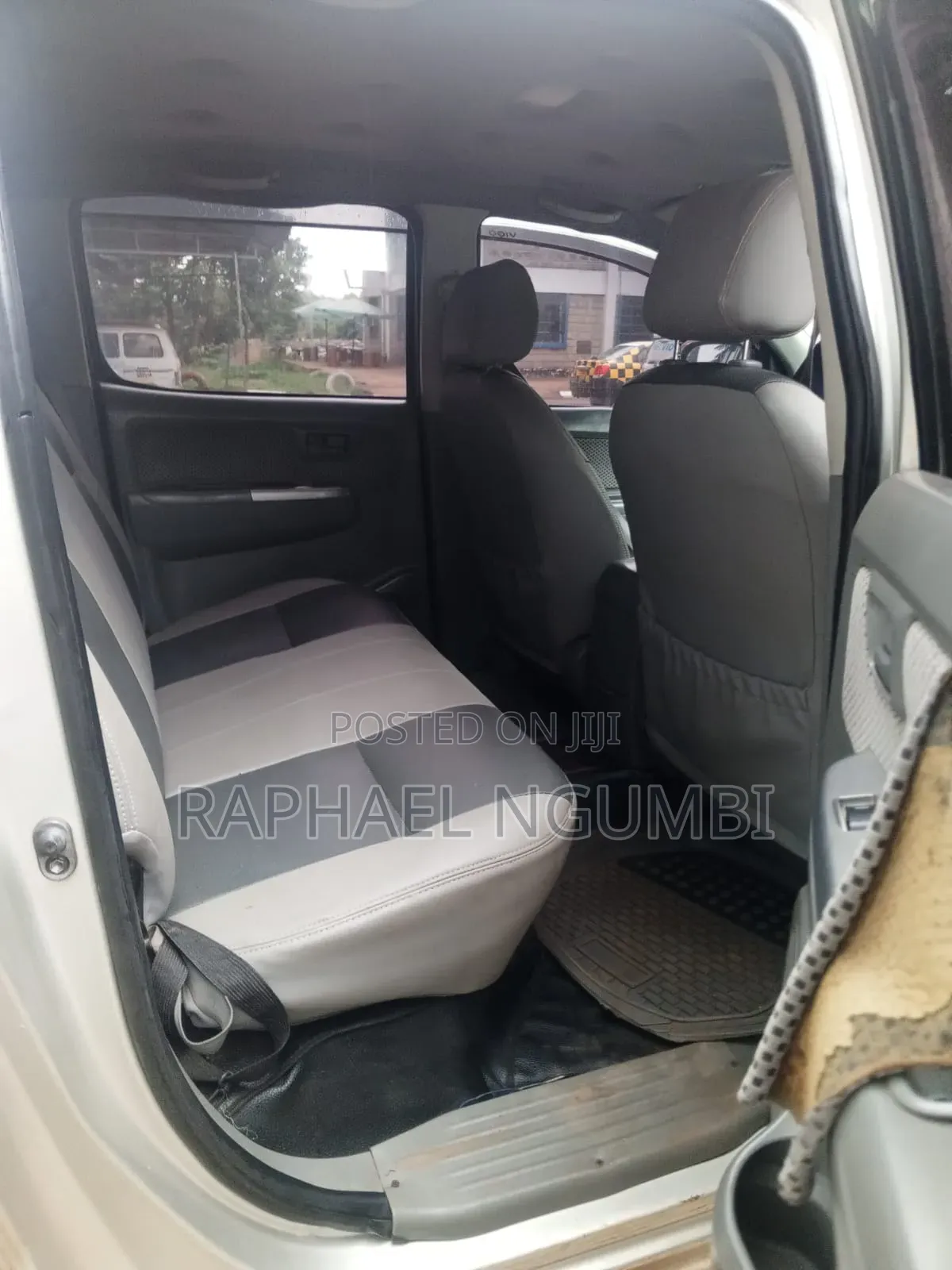 Toyota Hilux 2008 Silver