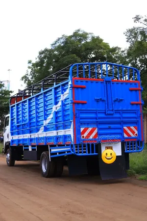 Isuzu FRR 90.