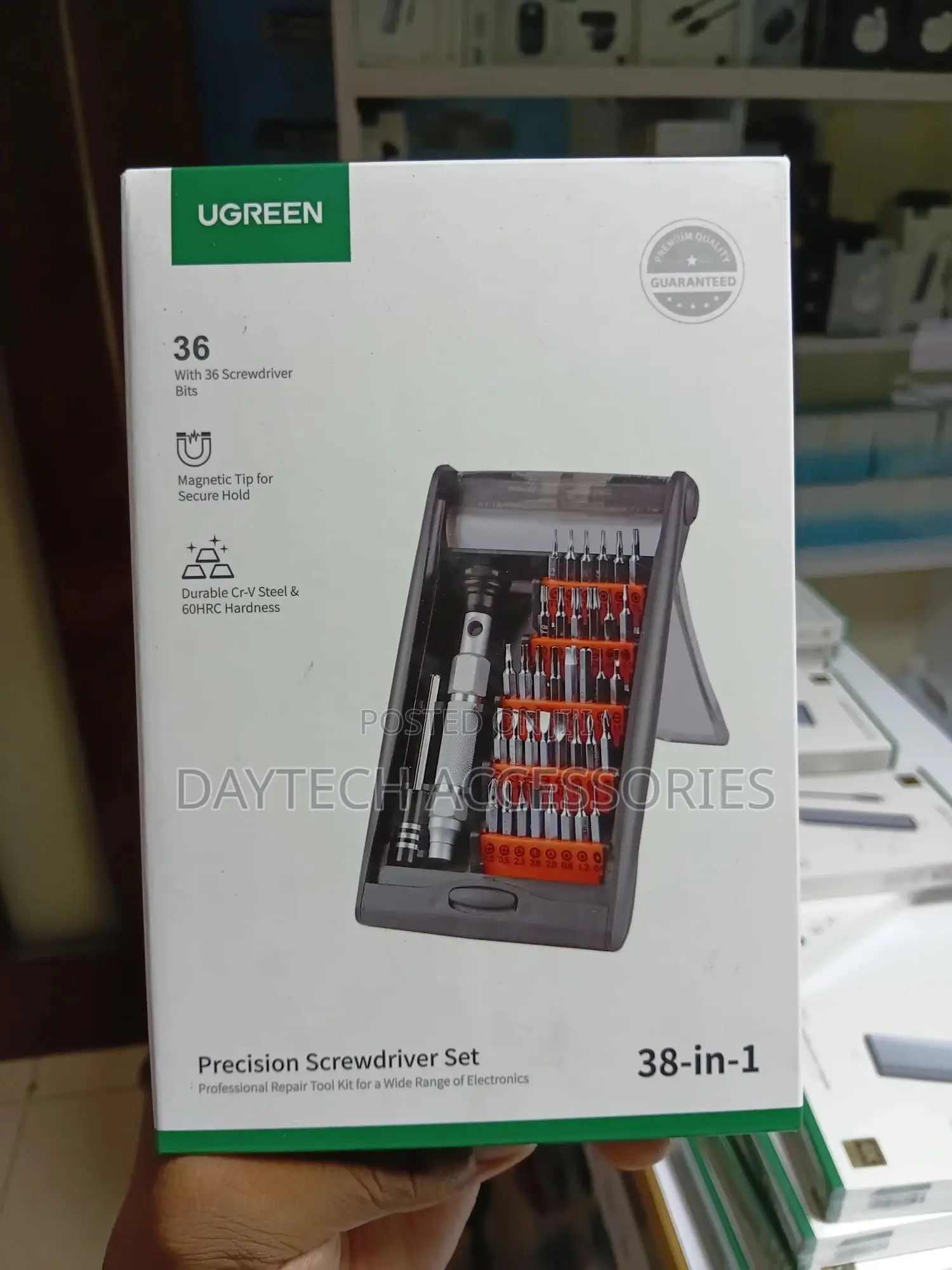 The Ugreen Cm372 38-in-1 Screwdriver Set Professional Repair Toolkit.