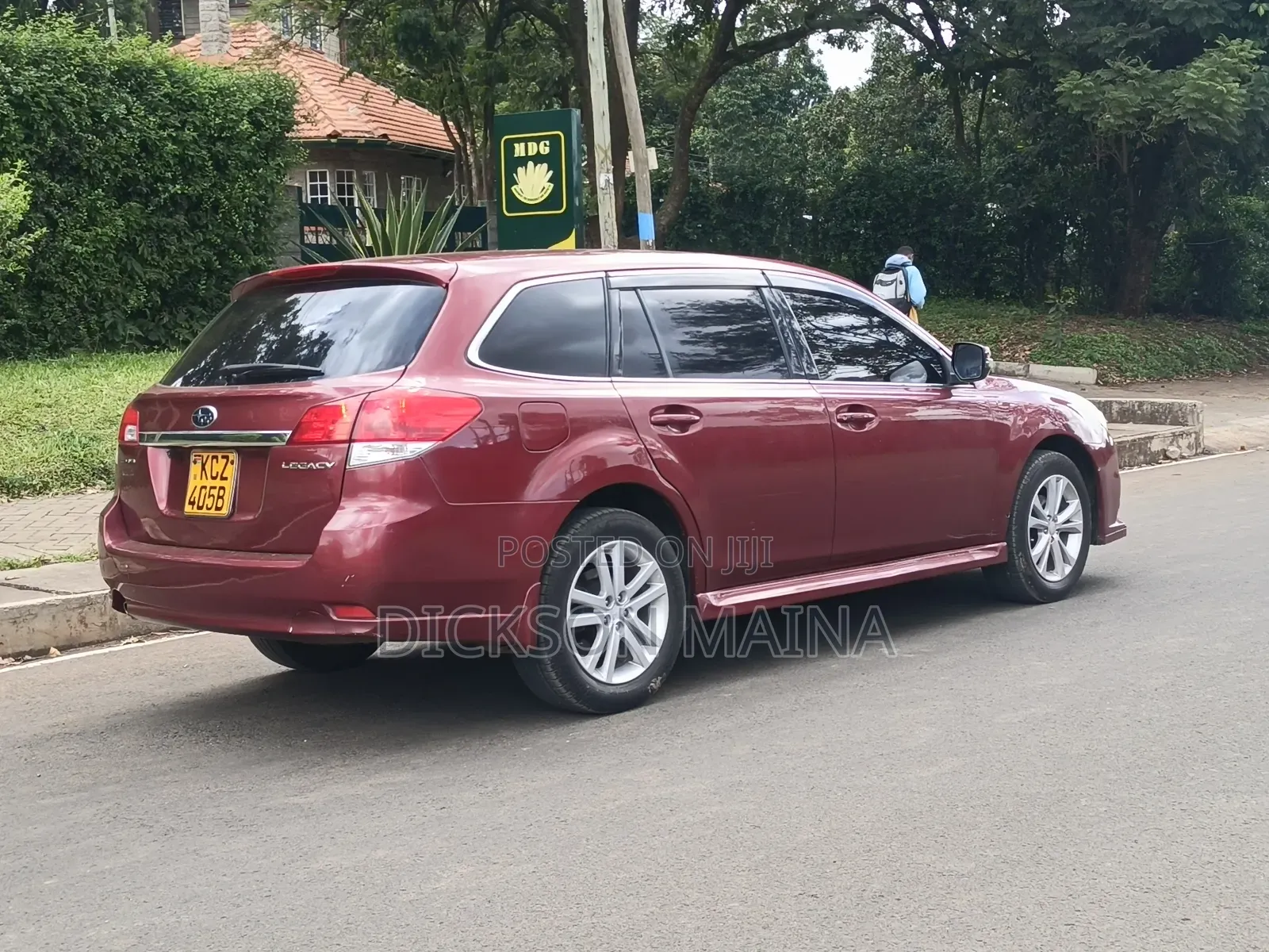 Subaru Legacy 2.5i Sedan 2012 Maroon