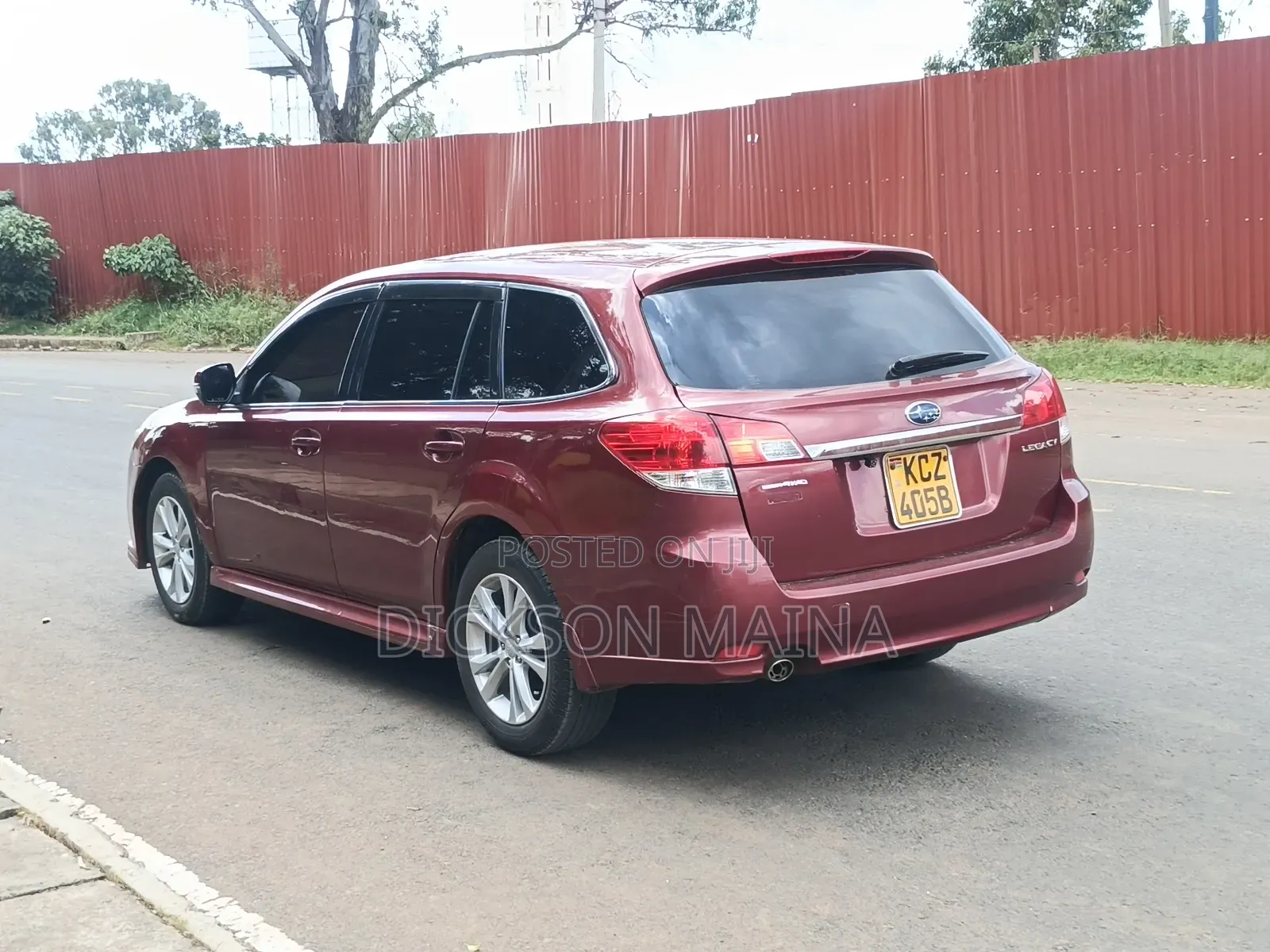 Subaru Legacy 2.5i Sedan 2012 Maroon
