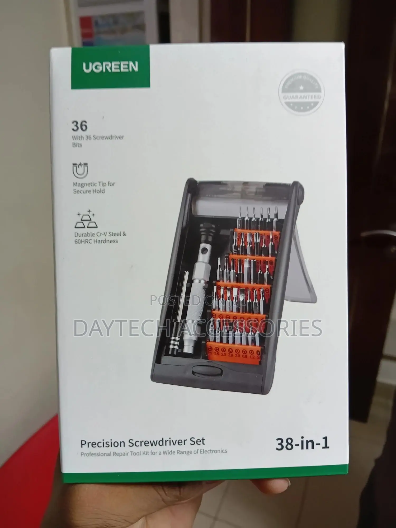 Ugreen 38-in-1 Aluminum Alloy Magnetic Screwdriver Tool Kit – Cm372