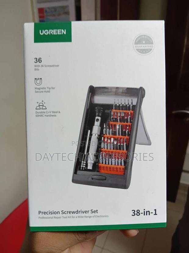 Ugreen 38-in-1 Aluminum Alloy Magnetic Screwdriver Tool Kit – Cm372