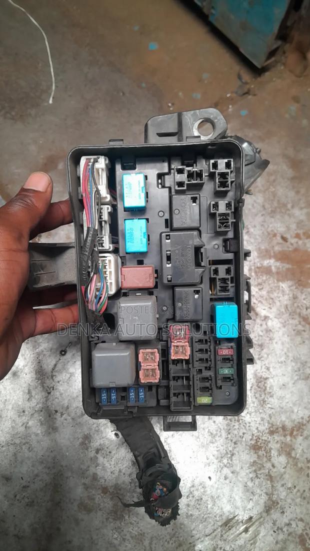 Toyota Noah 2zr Fuse Box - thumbnail 2