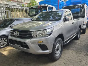 Toyota Hilux Revo Single Cab Deisel 2.8 AWD 2022 Silver