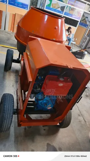 Titan 6.5hp Concrete Mixer 500l for Construction