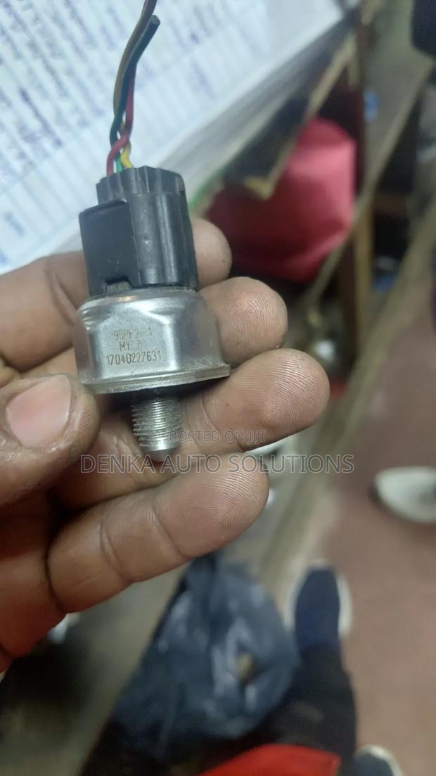 Nissan Navara Fuel Pressure Switch - thumbnail 2