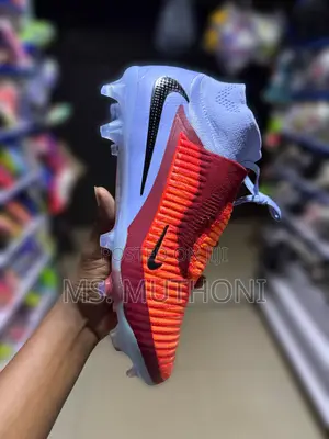 Nike Phantom 6 High Elite Football Boots From the Scary Good Pack.