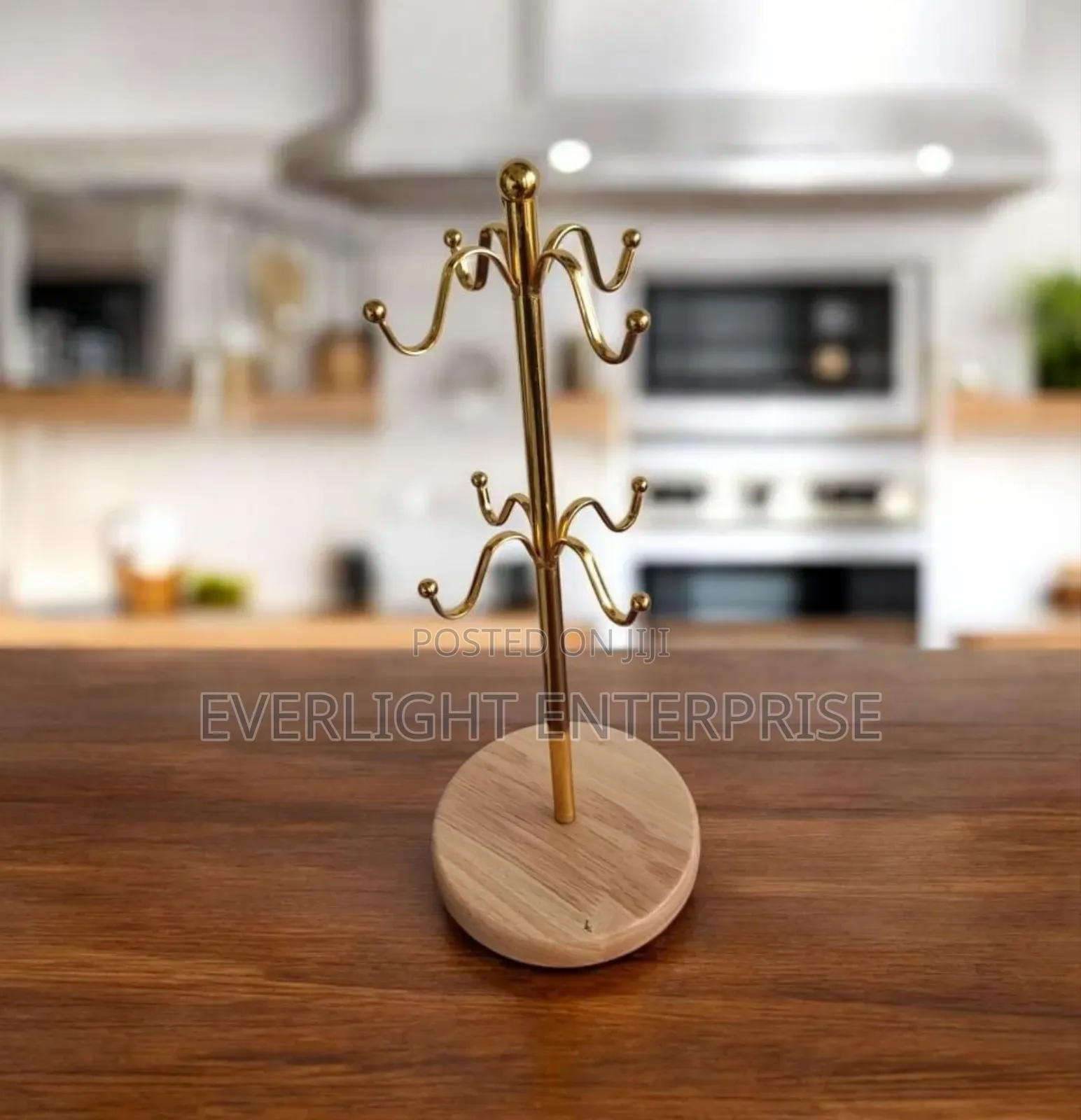 8 Slot Golden Cup Stand on a Bamboo Base