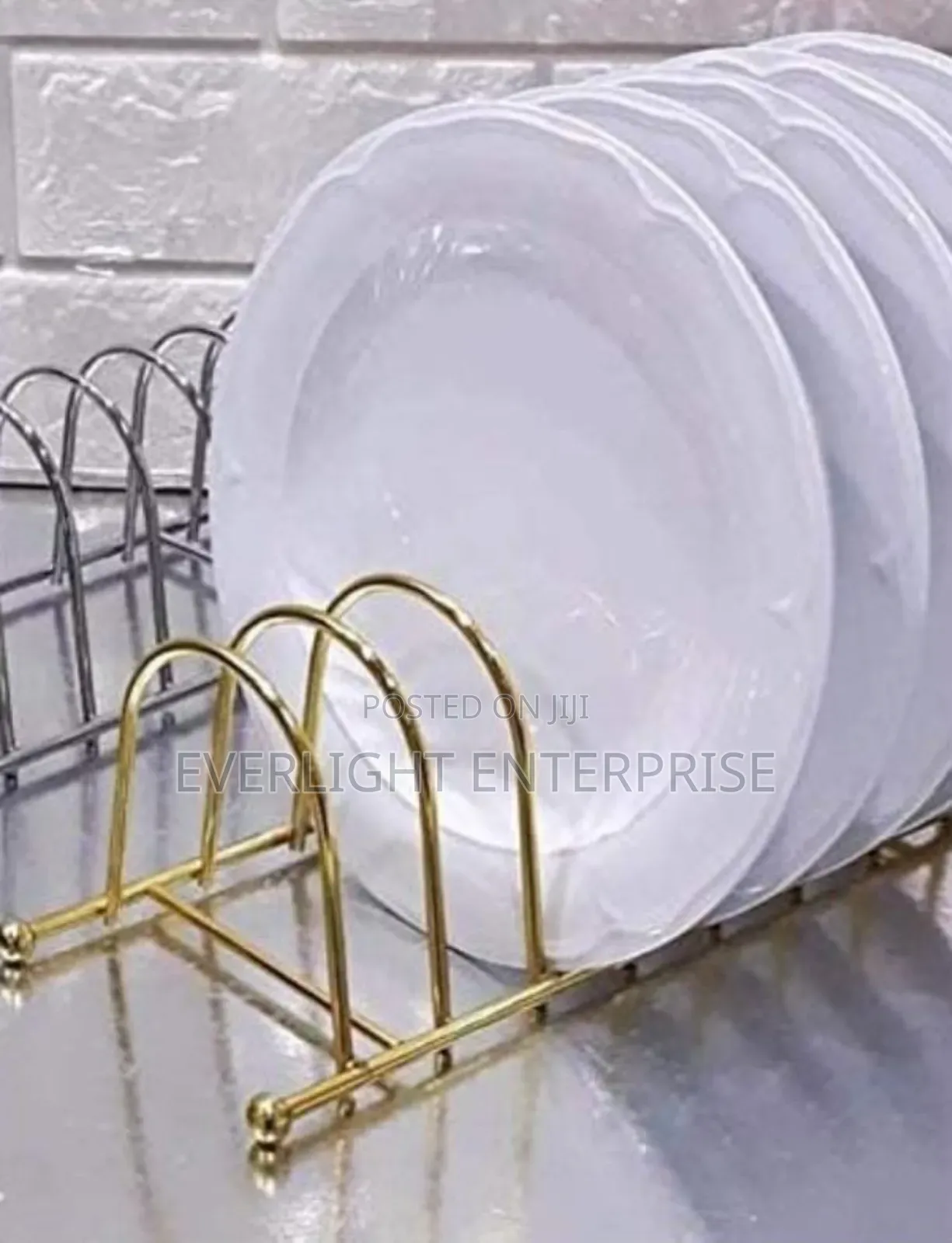 Metallic Golden 7 Slot Plate Holder