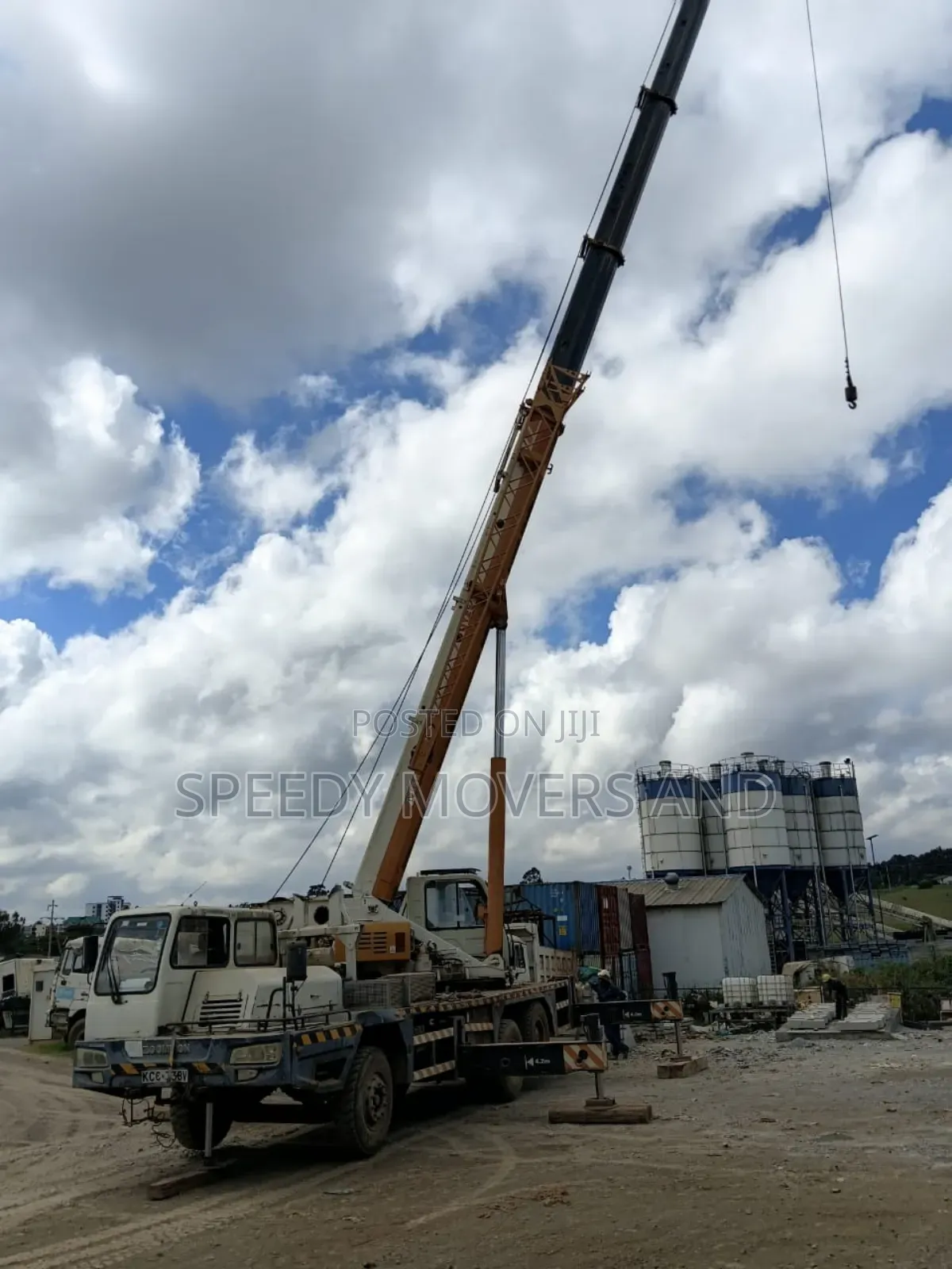 30 Tonne Crane at Hand for Lifting Services