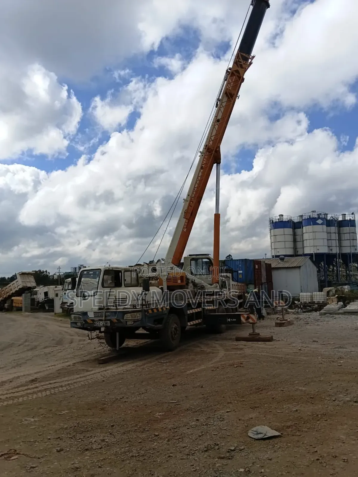 30 Tonne Crane at Hand for Lifting Services