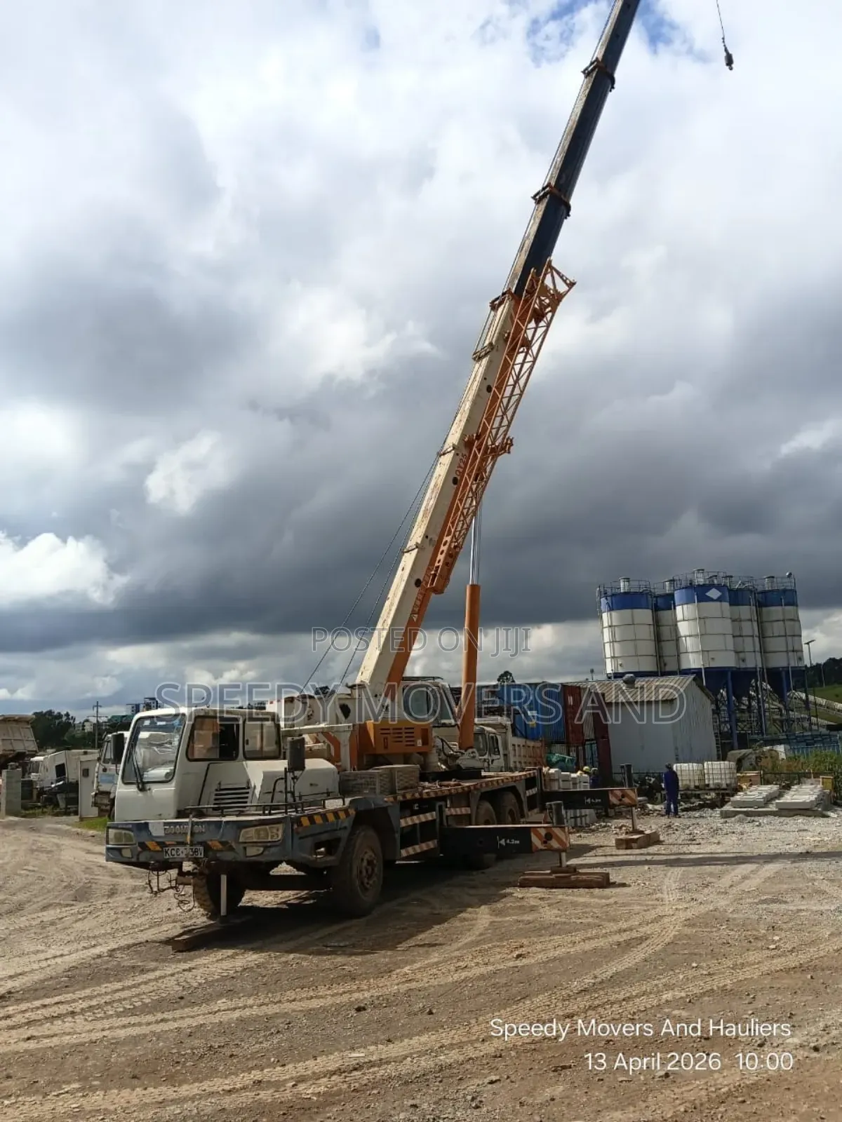 30 Tonne Crane at Hand for Lifting Services