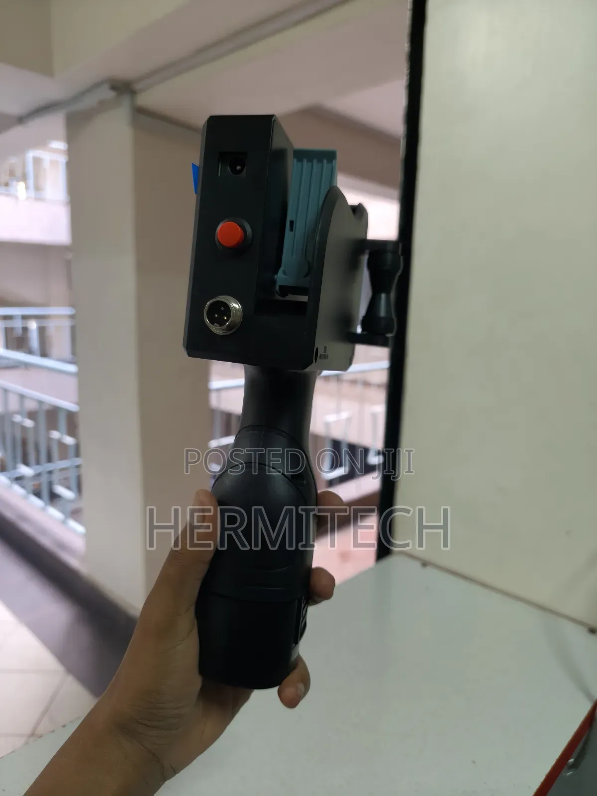 Large Capacity Handheld Inkjet Printer 12.7mm Max Printing Size