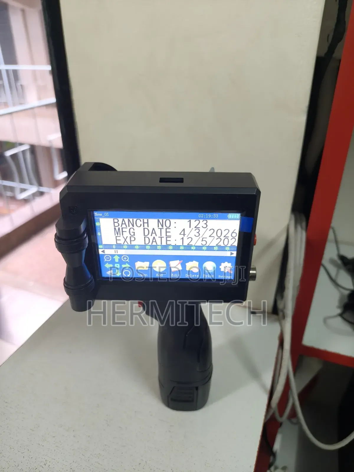 Handsize Handheld Inkjet Printer Machine for Labelling and Printing