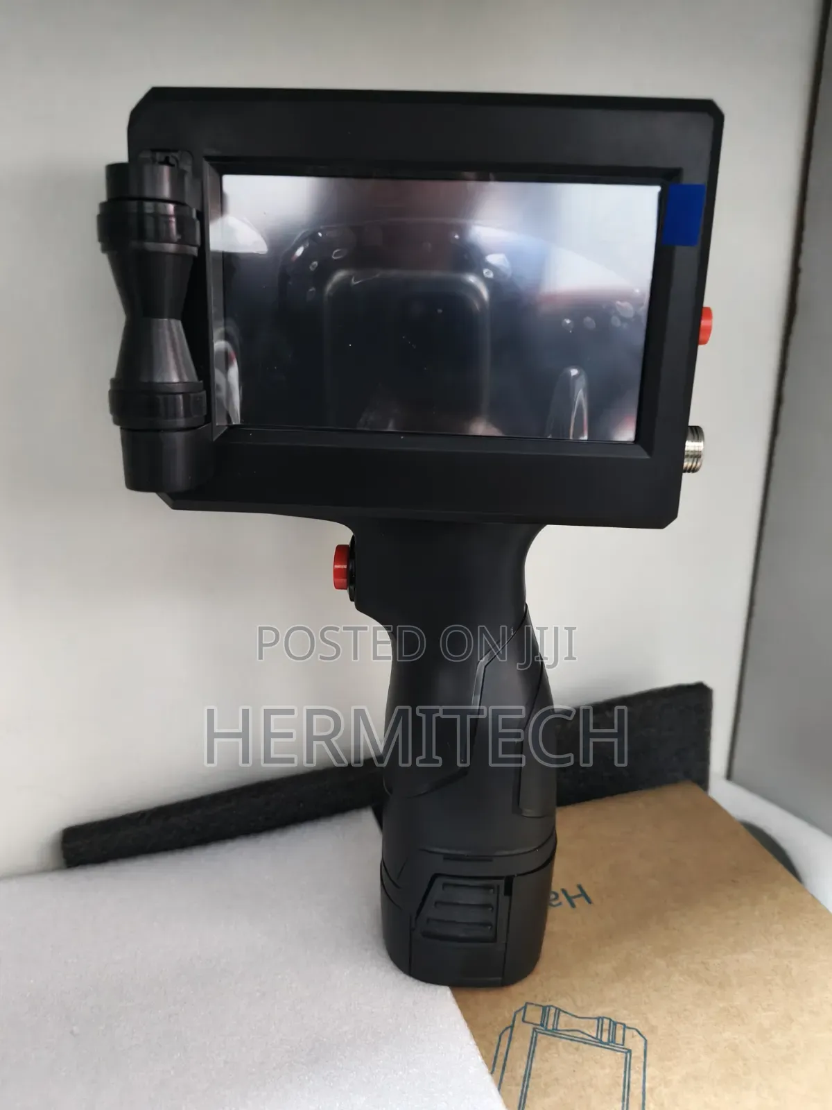 Easy to Use Portable Inkjet Handheld Printer With Quick Drying Ink