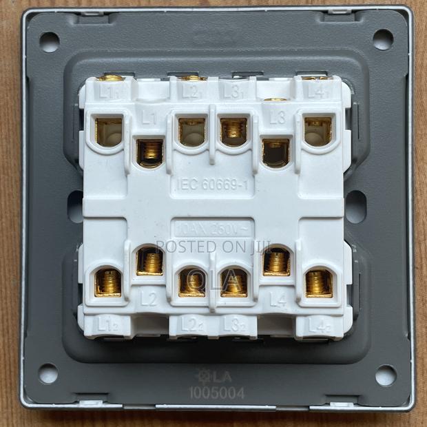 4gang 2way Switch. - thumbnail 2
