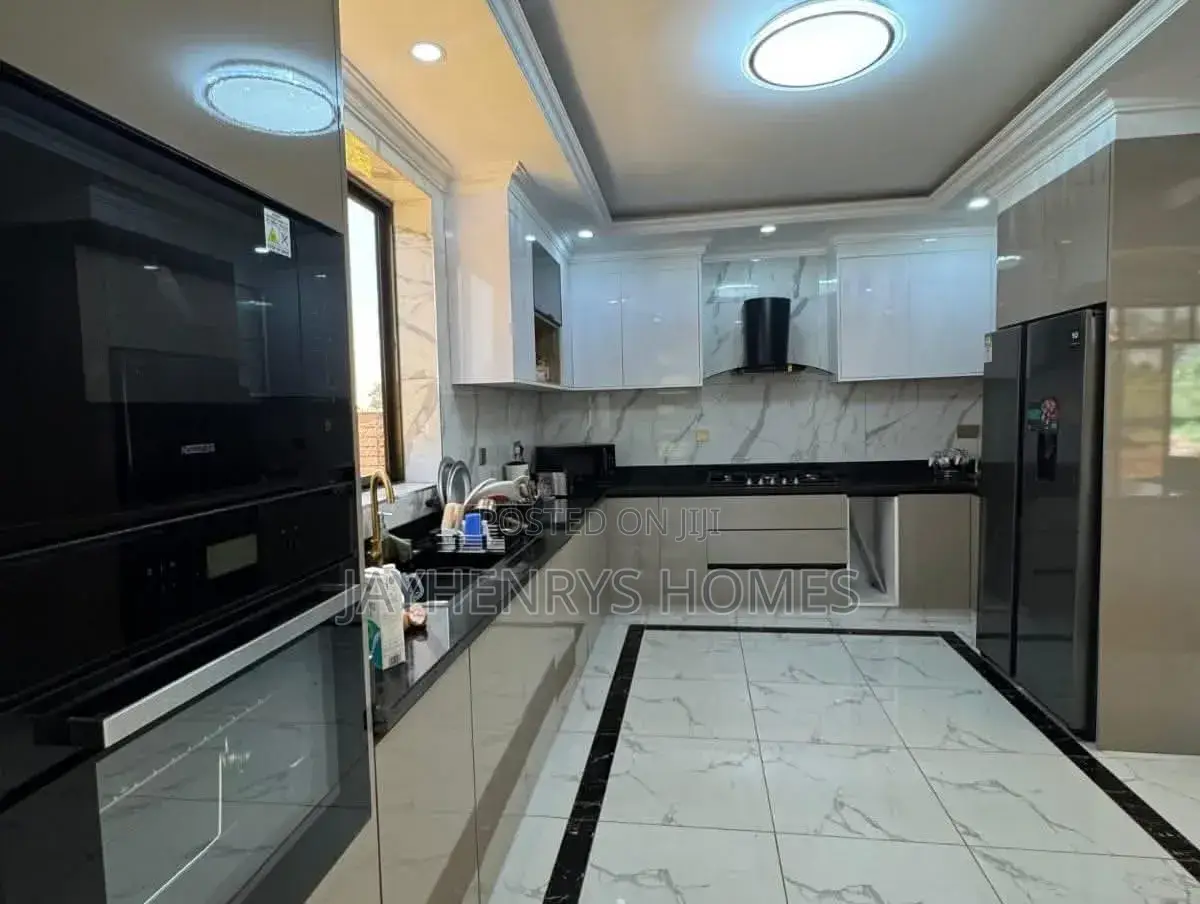4bdrm Villa in Riabai for sale