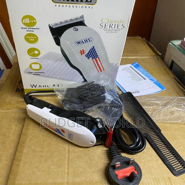Wahl Super Taper Clipper – Classic Barber Machine for Smooth Cuts