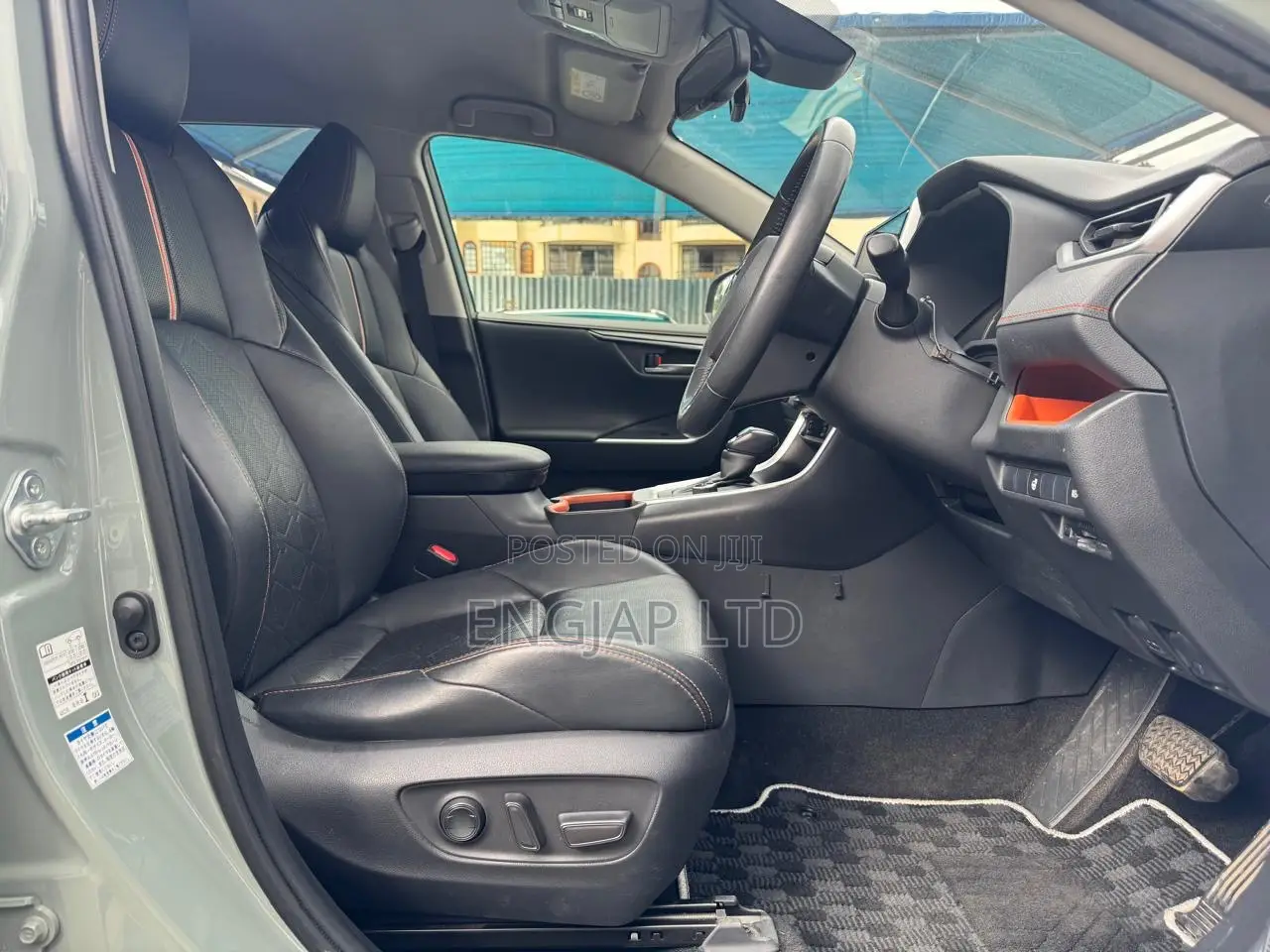 Toyota RAV4 Adventure 2019 Green