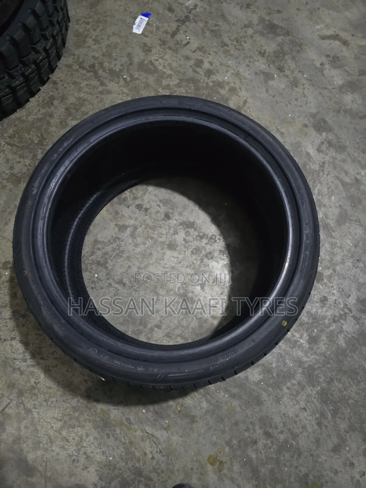 275/30r19 Durun Tyre