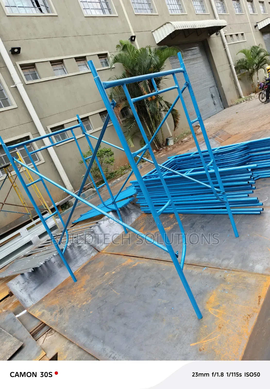2m Scaffolding Ladder Platform Durable Steel Construction Wide Base