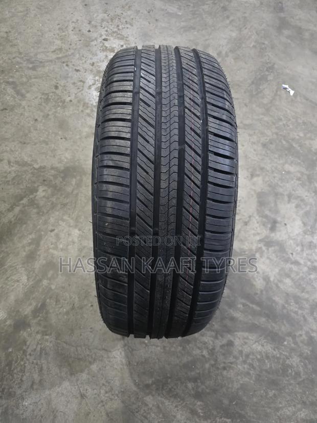 285/65r17 Doupleking Tyre - thumbnail 2