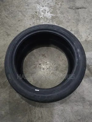 285/40r22 Kapsen Tyre