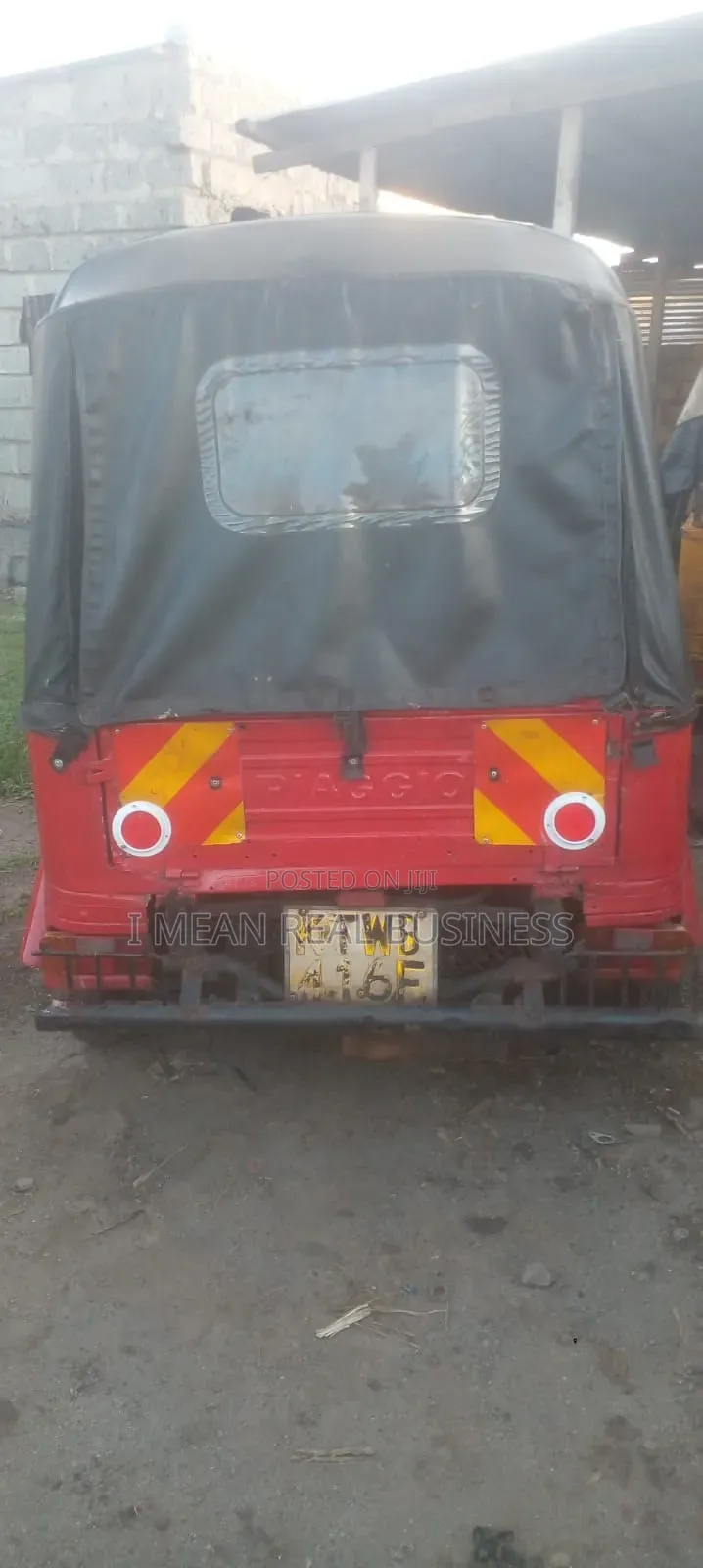 Piaggio 2016 Red