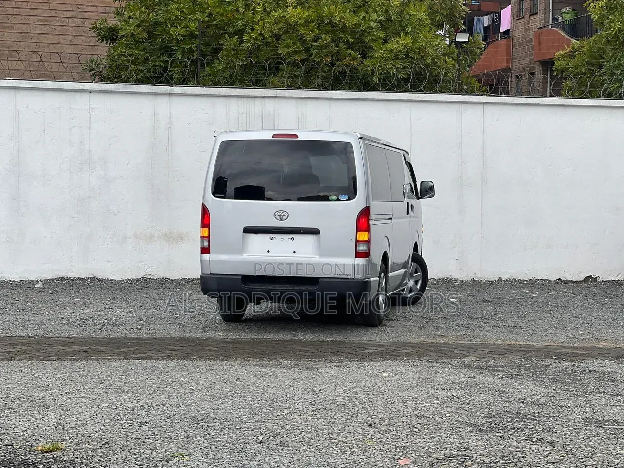Toyota HiAce 2018 Silver