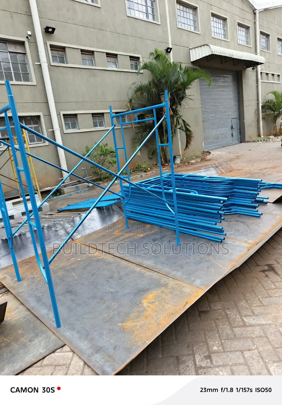 Portable Scaffolding Ladder 2m Height for Painting Maintenance