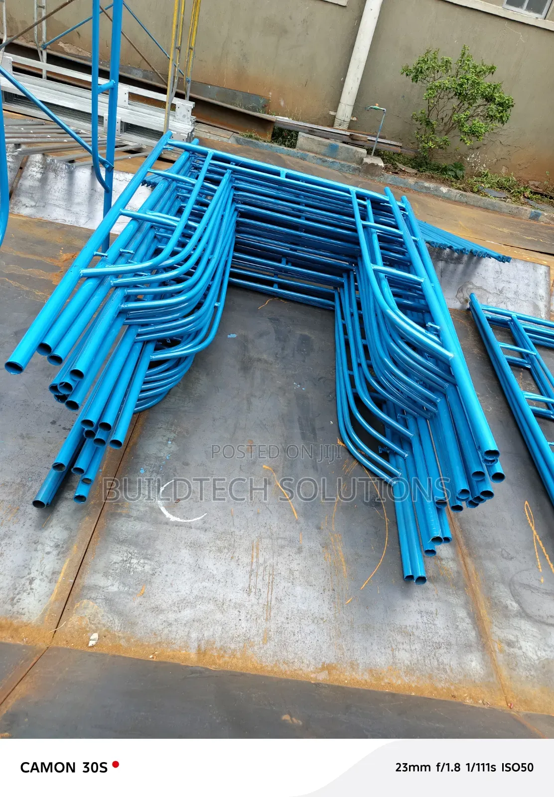 Portable Scaffolding Ladder 2m Height for Painting Maintenance