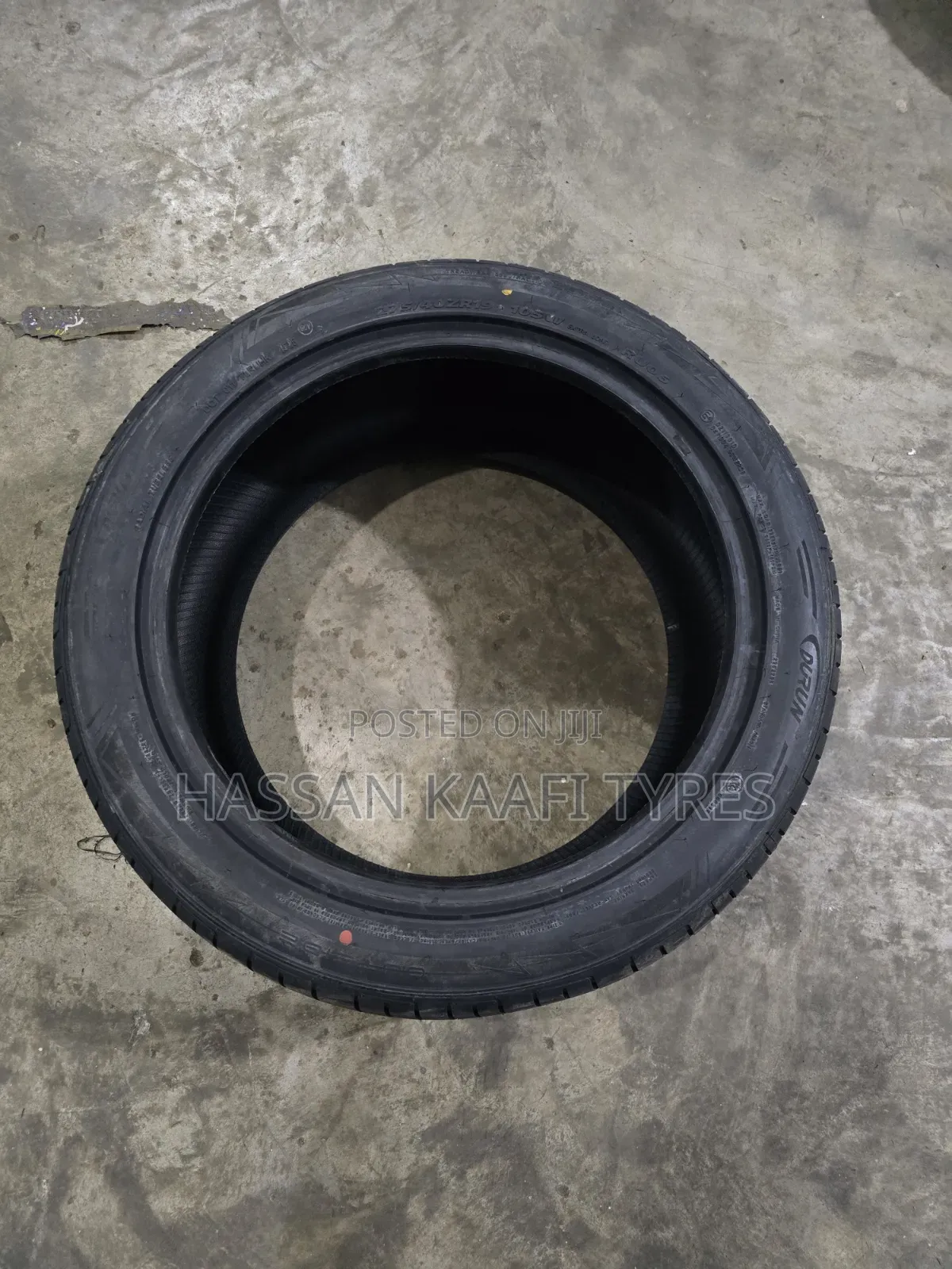 275/40r19 Durun Tyre