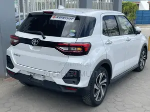 Toyota Raize 1.0 FWD 2020 White