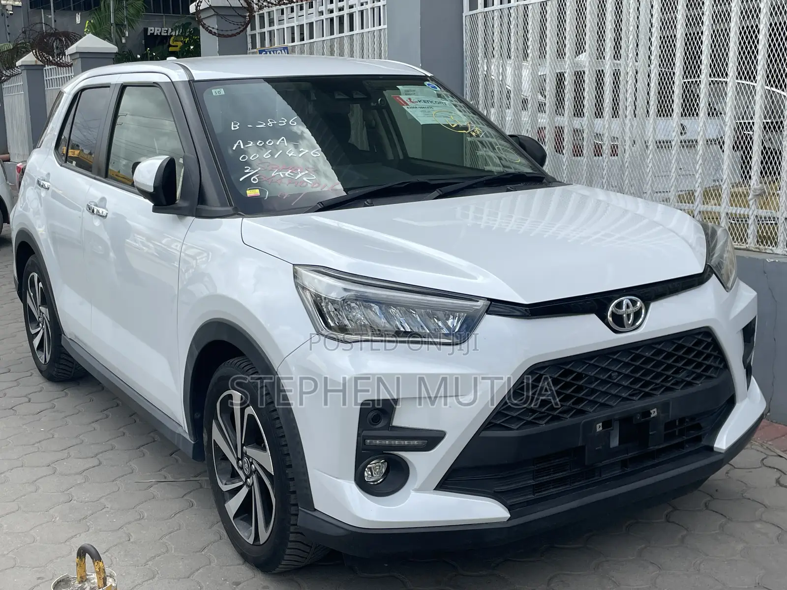 Toyota Raize 1.0 FWD 2020 White