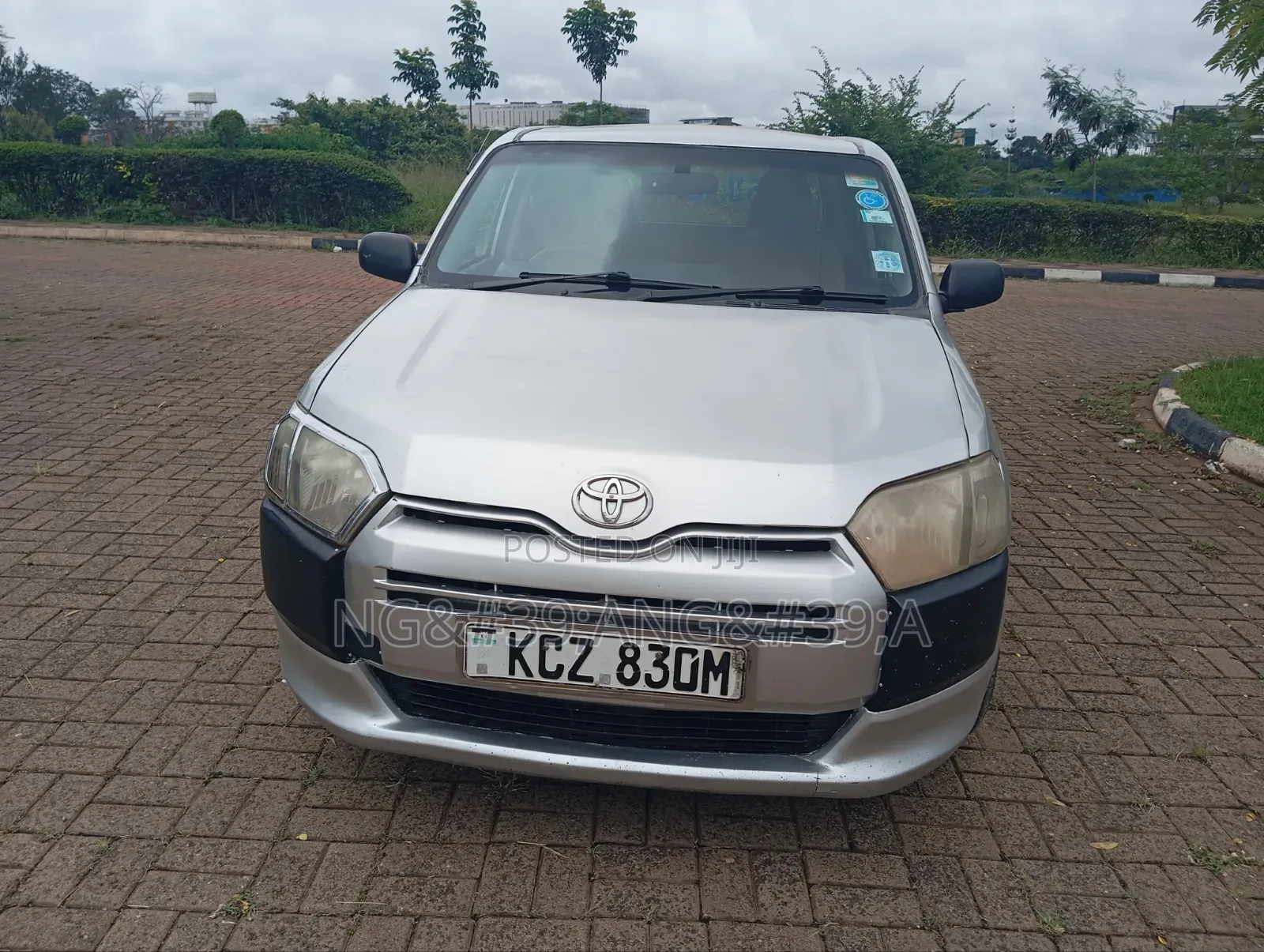 Toyota Succeed 2013 Silver