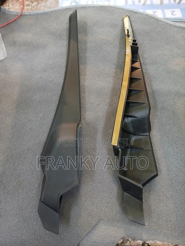 Windscreen Finisher Lexus 350 - main view