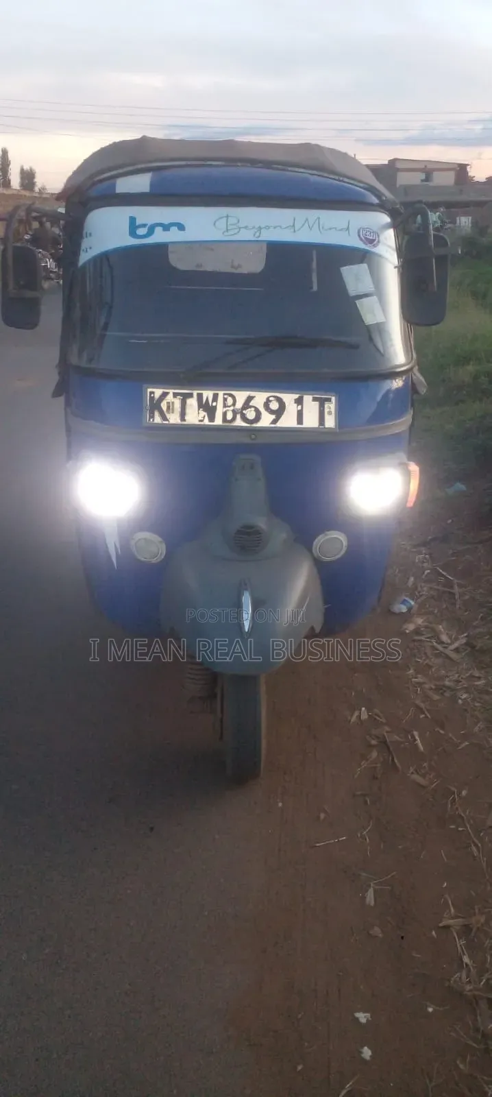 Piaggio 2018 Blue