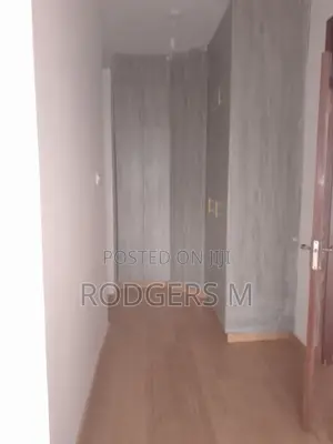 5bdrm Townhouse / Terrace in Valley Arcade for rent