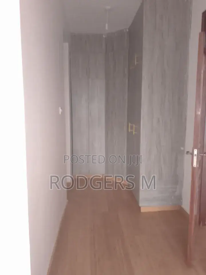 5bdrm Townhouse / Terrace in Valley Arcade for rent