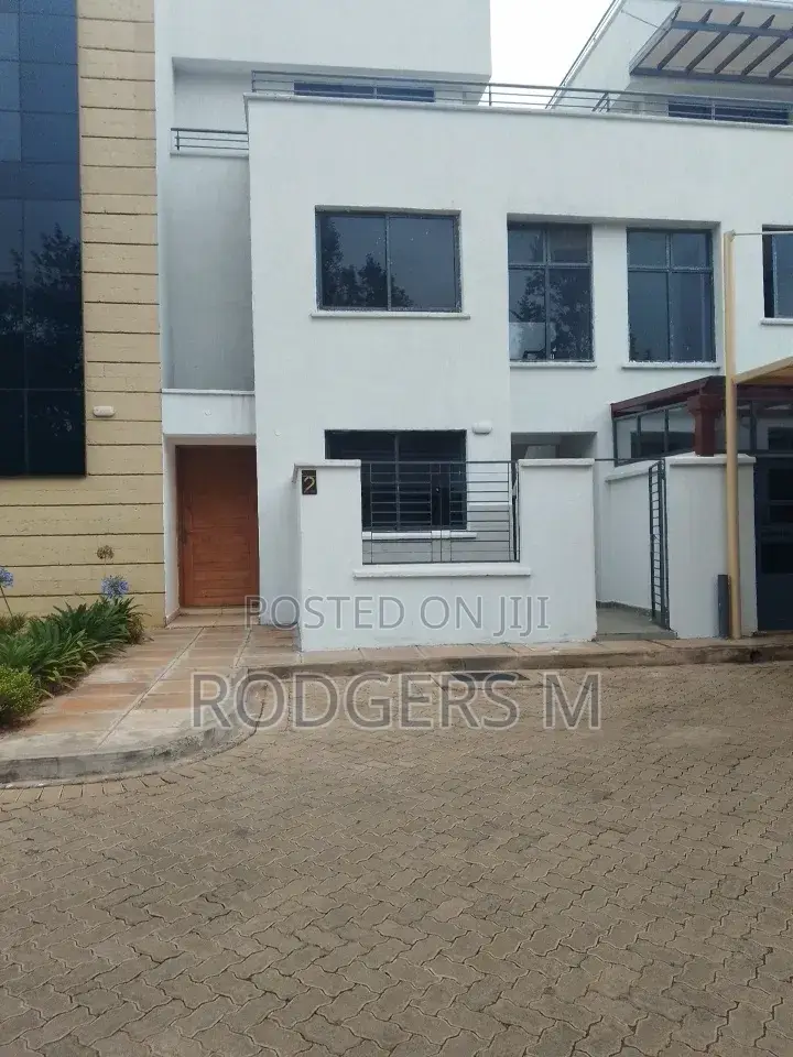 5bdrm Townhouse / Terrace in Valley Arcade for rent