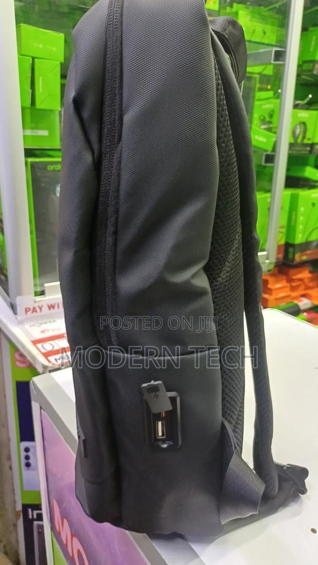 Oraimo Duralite Tech Backpack With Usb Port – For Work Travel - thumbnail 3