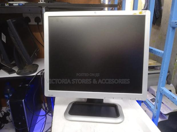 Monitors 17"